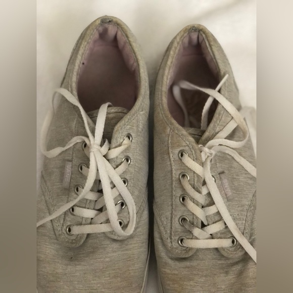 COPY - Womens Vans | Size 7.5 - Picture 7 of 7